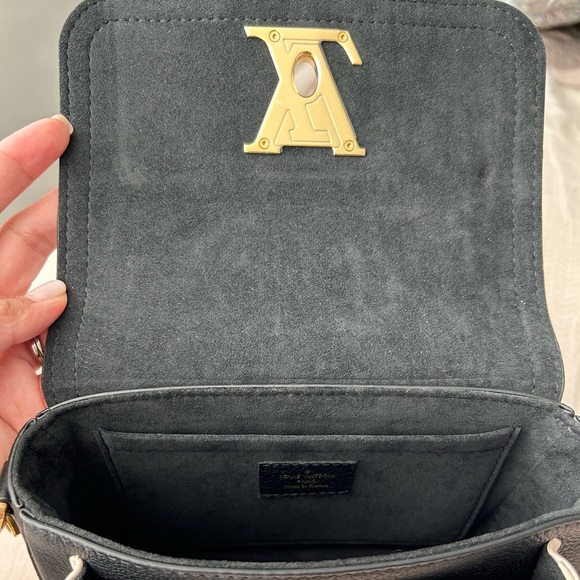 Louis Vuitton Lockme Tender - Picture 13 of 16